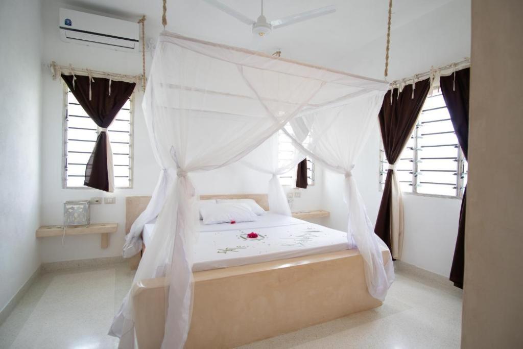 Rafiki Jua Resort 瓦塔穆 外观 照片